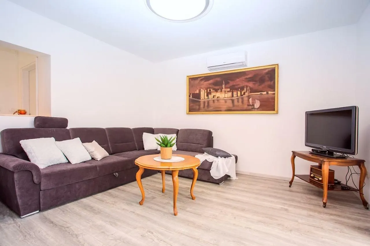 Villa Dawn تروغير